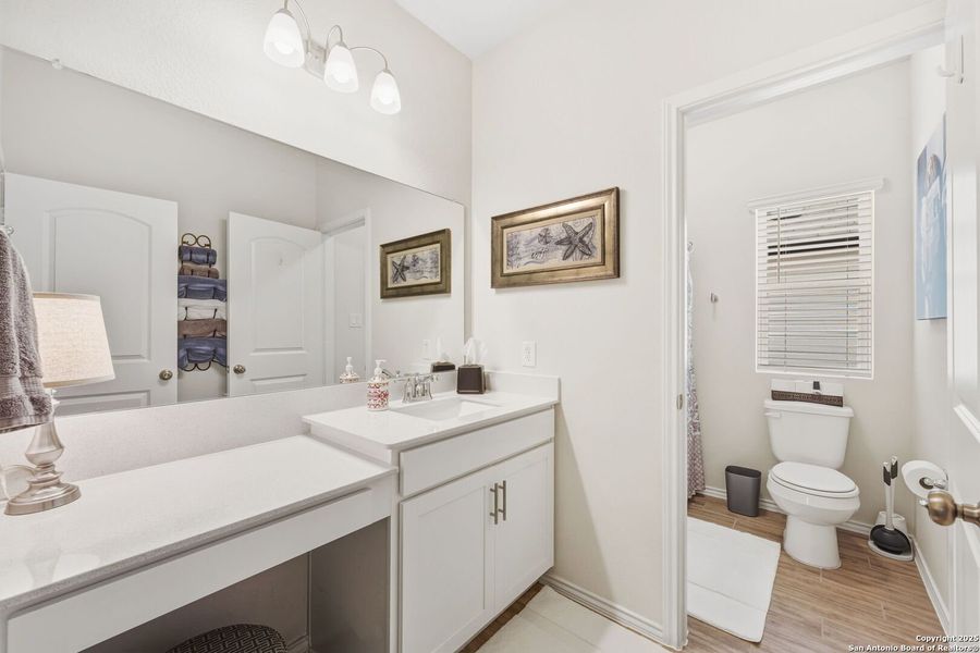 Furnished interior view inside a new home in Lily Springs, Seguin (Image 19).