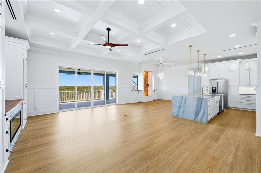 Spacious, unfurnished interior of a new home in , Placida (Image 42).