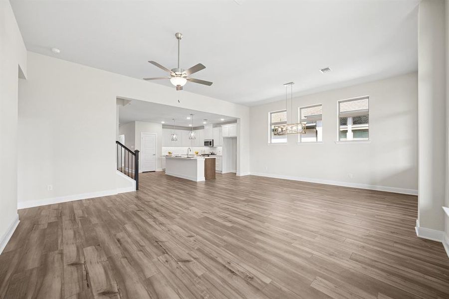 Spacious, unfurnished interior of a new home in South Pointe Manor Series, Mansfield (Image 15).