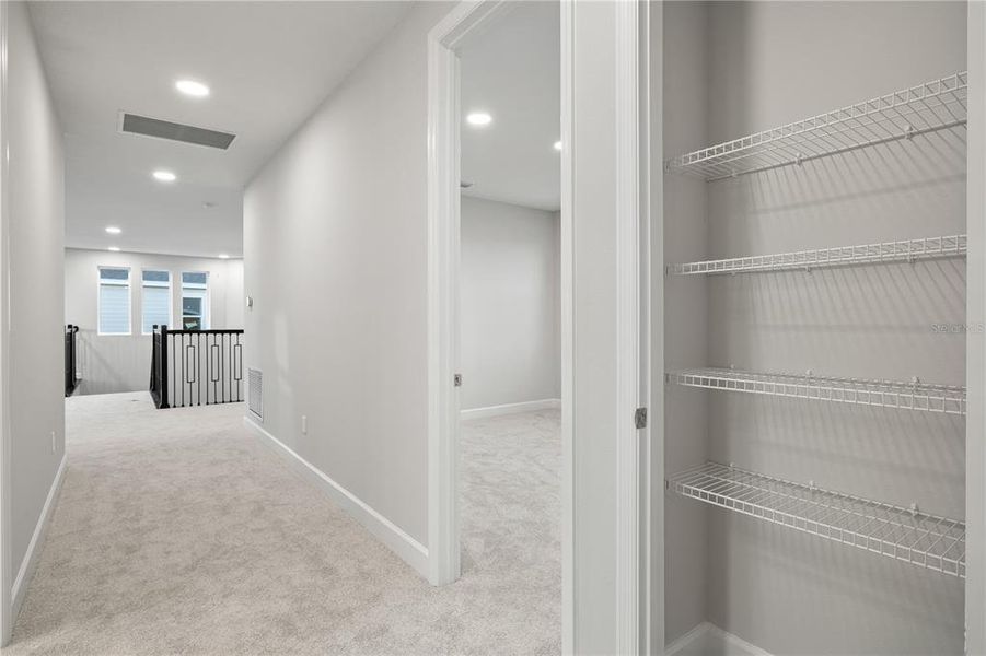 Spacious, unfurnished interior of a new home in , Winter Garden (Image 55). Spacious, unfurnished interior of a new home in , Winter Garden (Image 55).