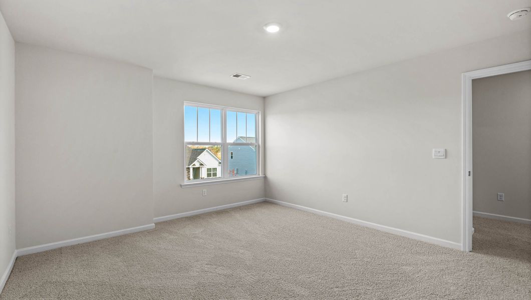 Spacious, unfurnished interior of a new home in Durbin Meadows Traditions, Fountain Inn (Image 19). Spacious, unfurnished interior of a new home in Durbin Meadows Traditions, Fountain Inn (Image 19).