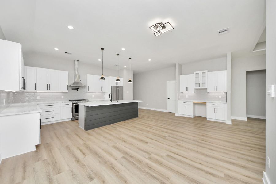 Image 37 of a home in .