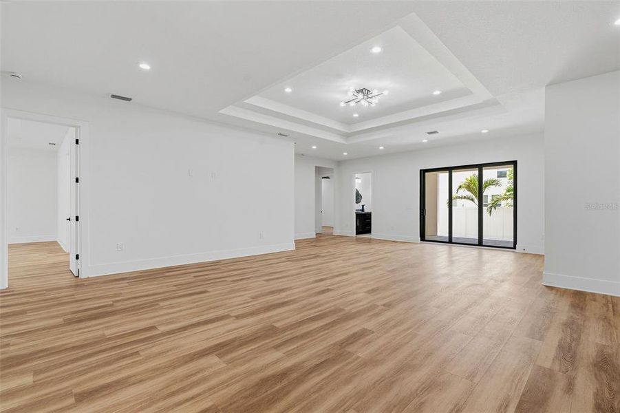 Spacious, unfurnished interior of a new home in , Tampa (Image 23). Spacious, unfurnished interior of a new home in , Tampa (Image 23).