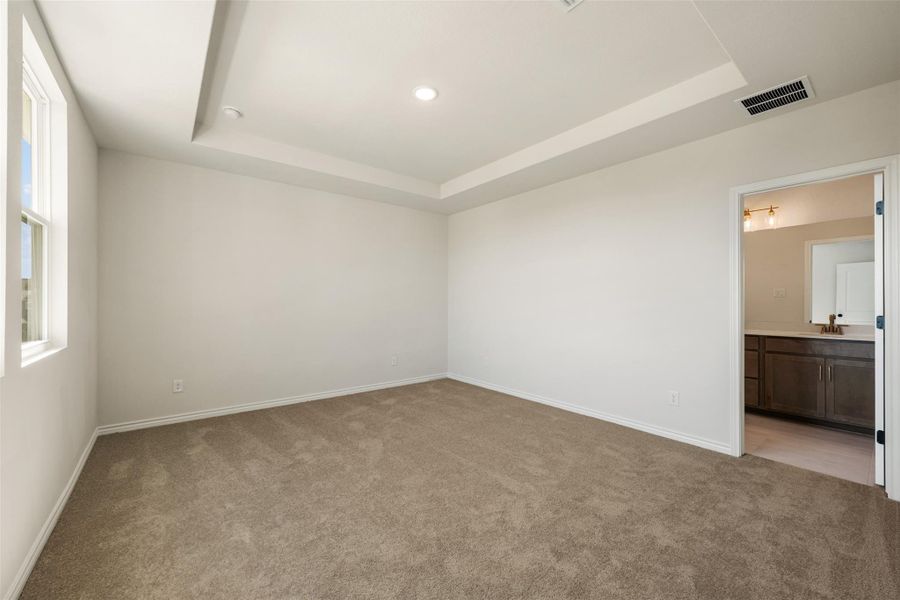 Representative images and renderings are for illustrative purposes. Actual structural options and design finishes of home may vary. Representative images and renderings are for illustrative purposes. Actual structural options and design finishes of home may vary.