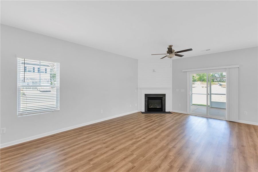 Spacious, unfurnished interior of a new home in Brownstone Park, Easley (Image 8).
