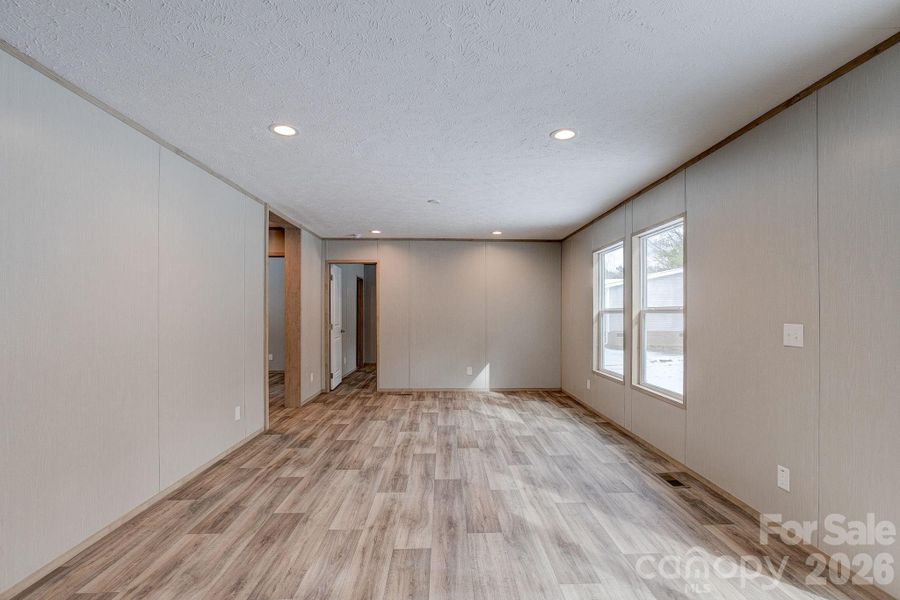 Spacious, unfurnished interior of a new home in , Chester (Image 20).