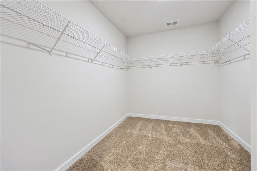 Spacious, unfurnished interior of a new home in The Enclave at Stonewall Station, Union City (Image 6).