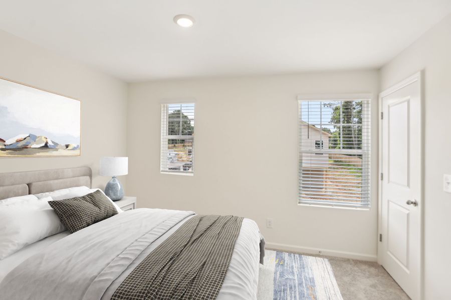 Representative furnished interior of a home built from the Triton by Starlight Homes in Chestnut Grove, Douglasville (Image 11).