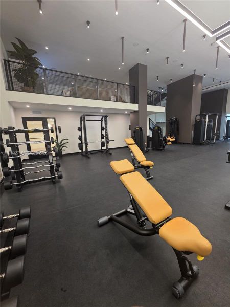 Community amenities in , Miami (Image 57).