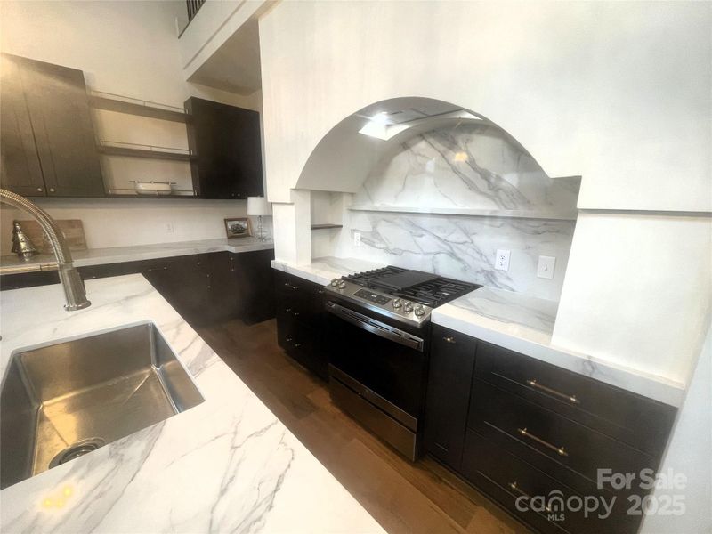 Close-up of interior finishes inside a home in , Cleveland (Image 21). Close-up of interior finishes inside a home in , Cleveland (Image 21).