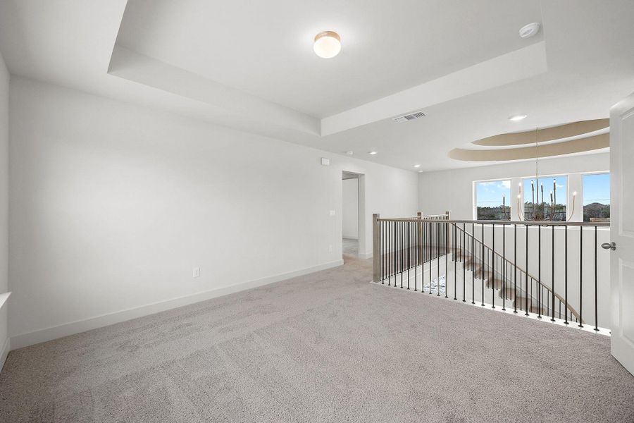 Spacious, unfurnished interior of a new home in Parmer Ranch, Georgetown (Image 30).