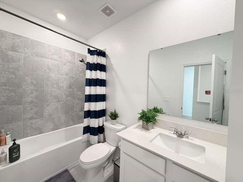 Furnished interior view inside a new home in , Davenport (Image 19).