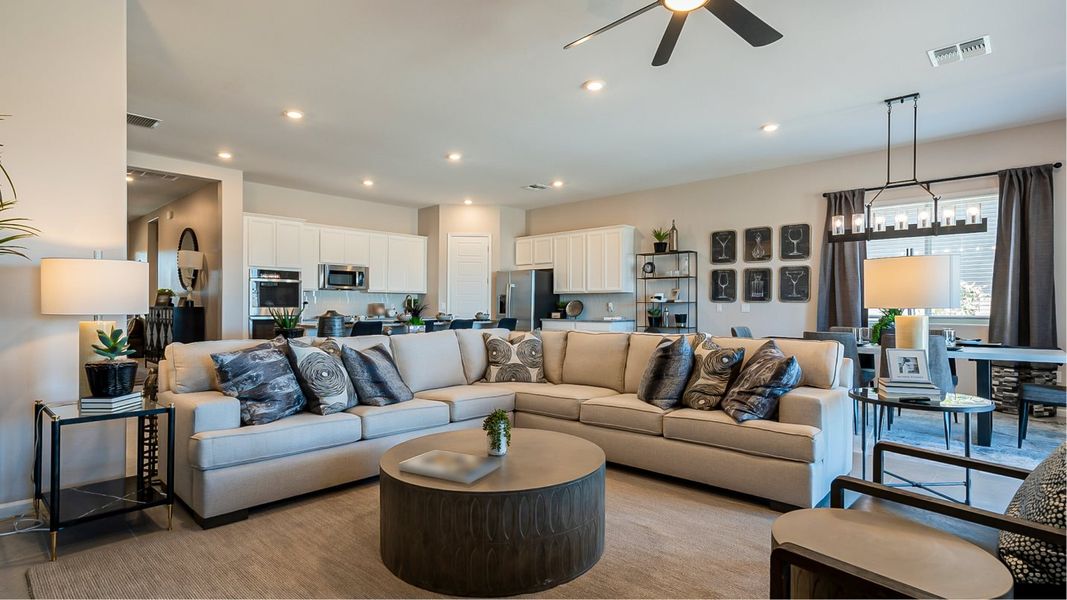 Heartland Gladden Farms Tortolita great room Heartland Gladden Farms Tortolita great room