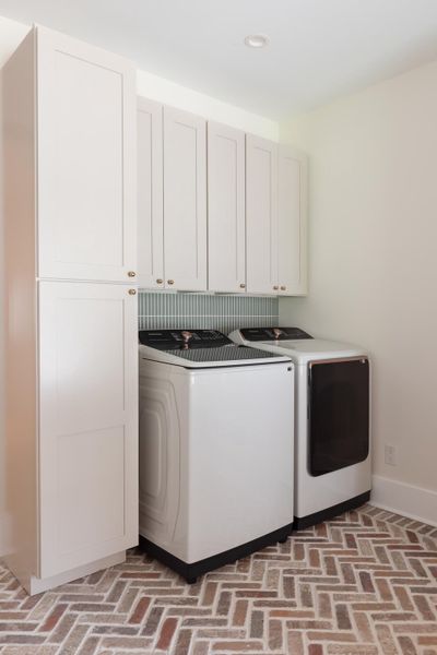 Image 73 of a home in .