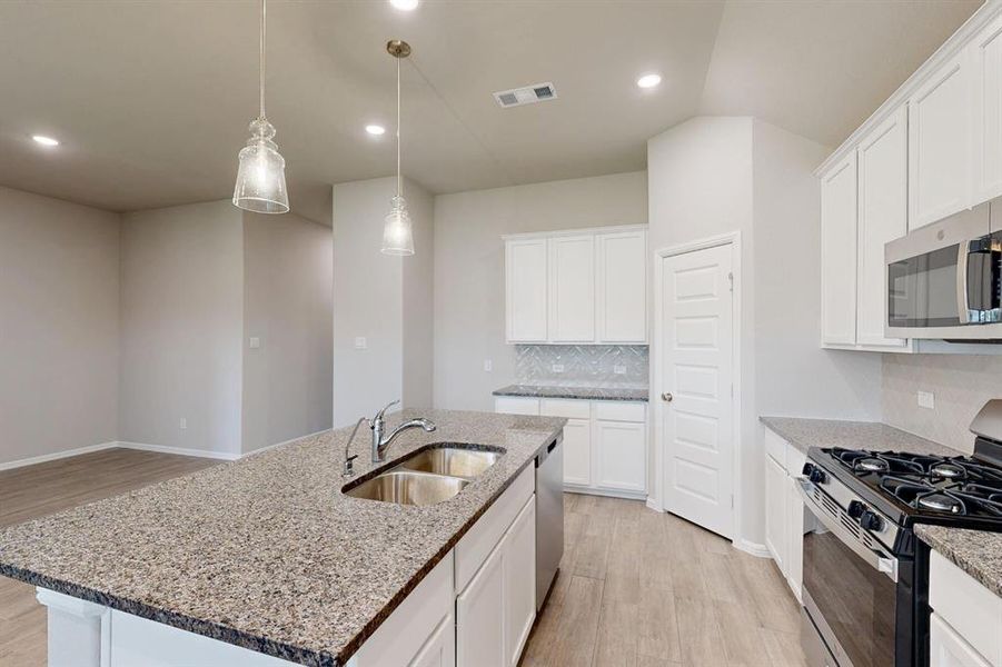 Furnished interior view inside a new home in Meadow Park, Ponder (Image 8). Furnished interior view inside a new home in Meadow Park, Ponder (Image 8).