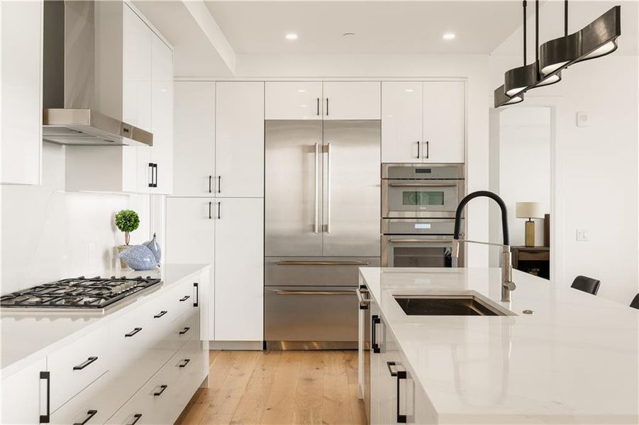Furnished interior view inside a new home in , Atlanta (Image 14).