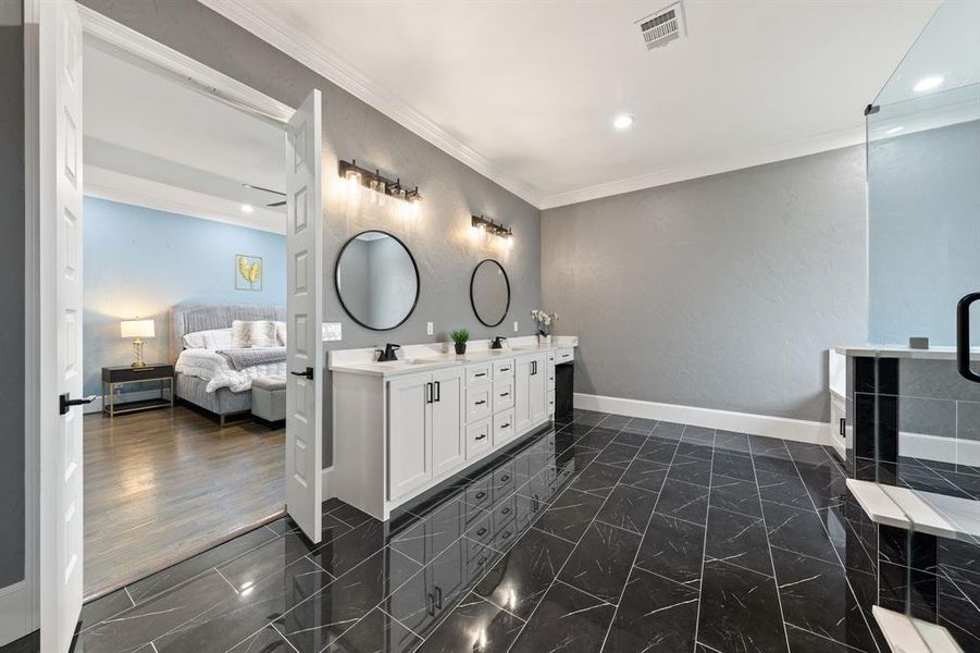 Furnished interior view inside a new home in , Royse City (Image 14).