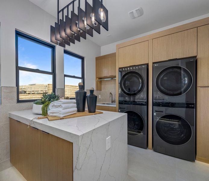 Representative furnished interior of a home built from the Cheval by Camelot Homes in Shadow Ridge, Scottsdale (Image 54).