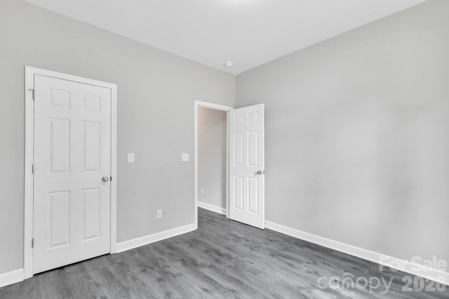 Spacious, unfurnished interior of a new home in , Salisbury (Image 38).