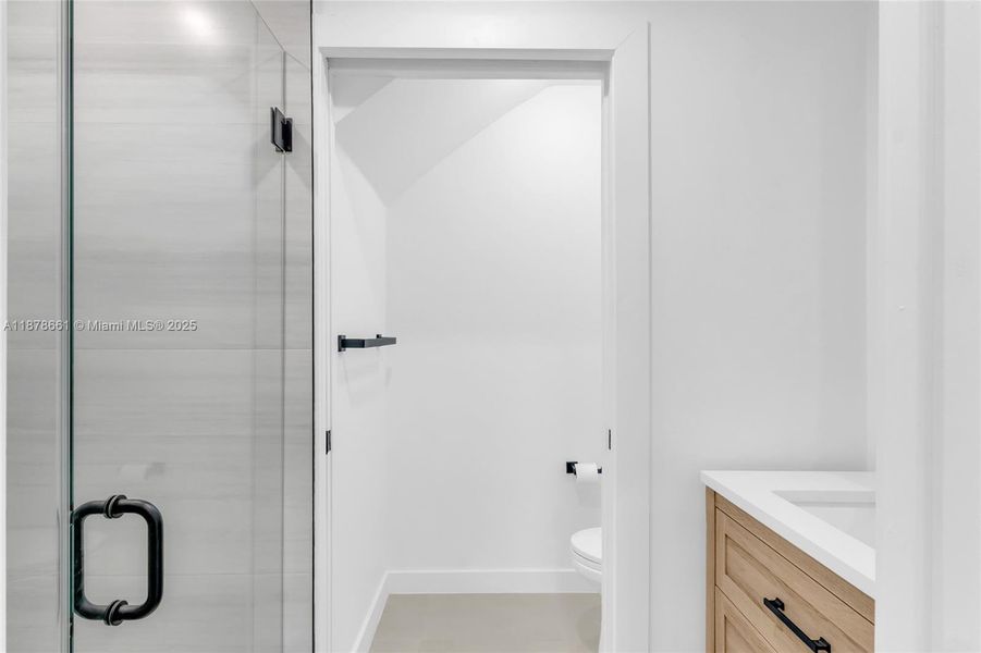 Image 35 of a home in .