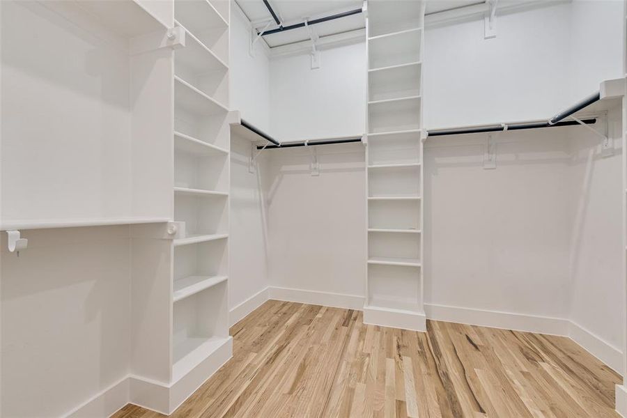 Spacious, unfurnished interior of a new home in , Dallas (Image 22). Spacious, unfurnished interior of a new home in , Dallas (Image 22).