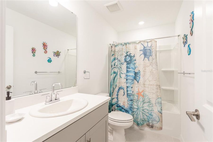 Furnished interior view inside a new home in , Sarasota (Image 59).