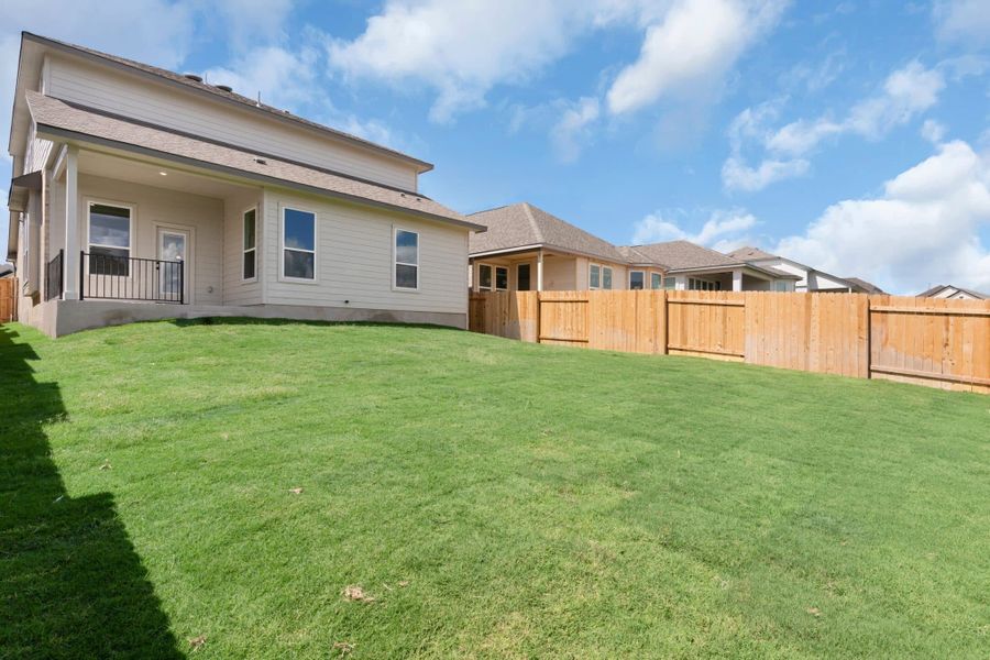 Exterior details and patio area of a home in Nolina, Georgetown (Image 3).