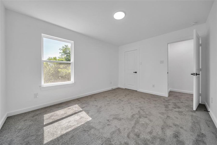 Spacious, unfurnished interior of a new home in , Terrell (Image 13).