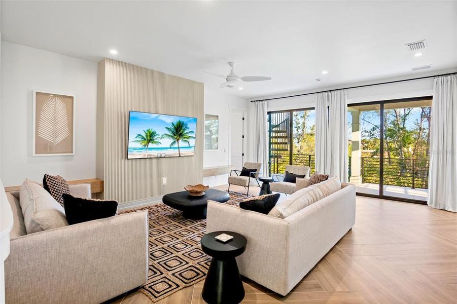 Furnished interior view inside a new home in , Sarasota (Image 39).