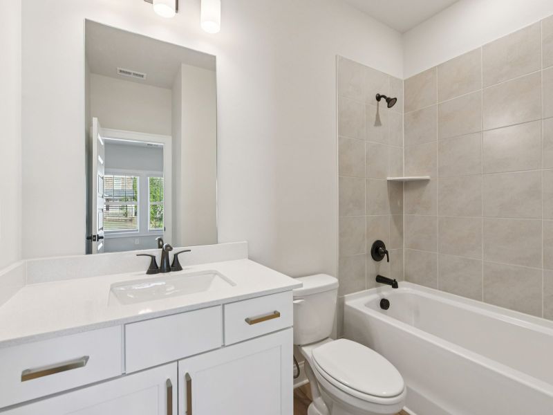 Furnished interior view inside a new home in River Pointe, Monroe (Image 7).