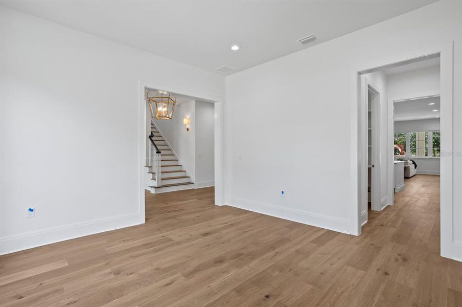 Spacious, unfurnished interior of a new home in , Tampa (Image 62). Spacious, unfurnished interior of a new home in , Tampa (Image 62).