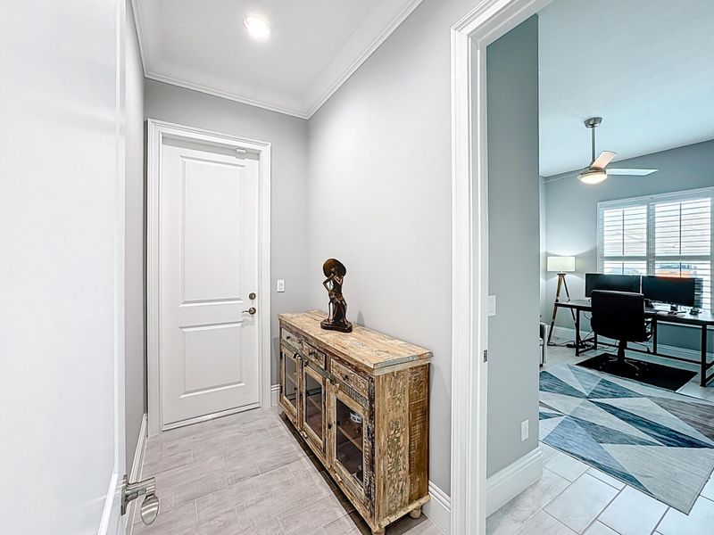 9155 SW Pinnacle Place17