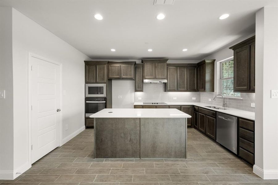 660 Sandiford- Kitchen-1 660 Sandiford- Kitchen-1