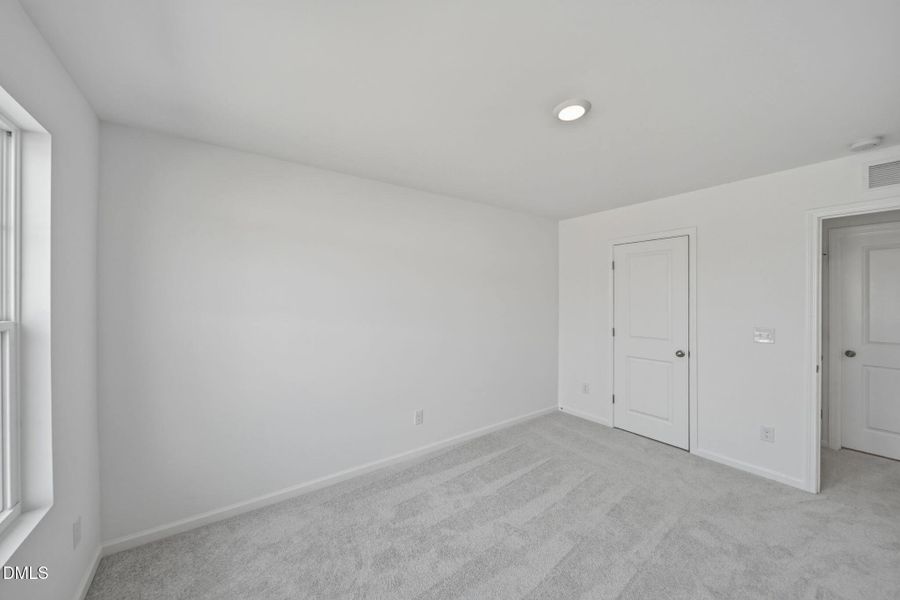 SUN_Everlee_Pic_CarsonII_QMI_259_Bed2_1o