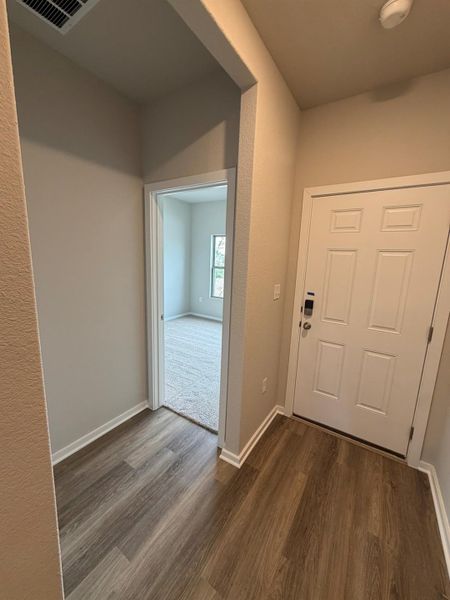 Spacious, unfurnished interior of a new home in Briarwood, Elgin (Image 15). Spacious, unfurnished interior of a new home in Briarwood, Elgin (Image 15).