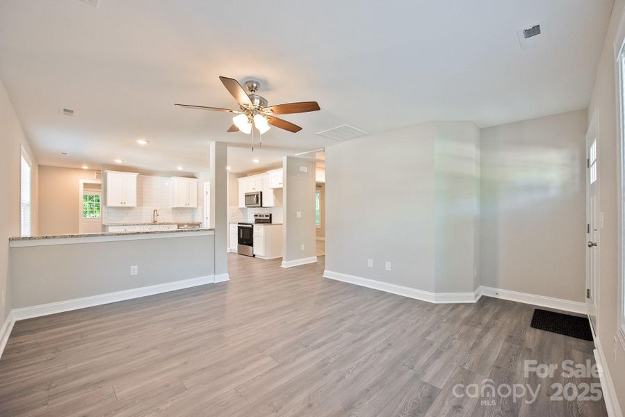 Image 29 of a home in . Image 29 of a home in .