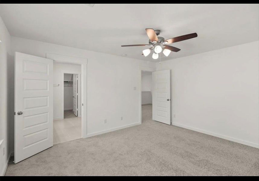 Spacious, unfurnished interior of a new home in Colony at Pinehurst, Pinehurst (Image 11).