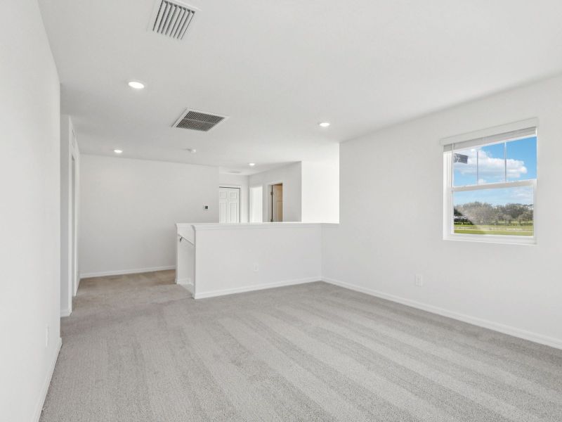 Spacious, unfurnished interior of a new home in The Reserve at Twin Lakes, St. Cloud (Image 10). Spacious, unfurnished interior of a new home in The Reserve at Twin Lakes, St. Cloud (Image 10).