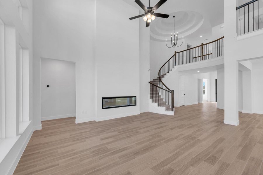 Spacious, unfurnished interior of a new home in Nolina, Georgetown (Image 17).