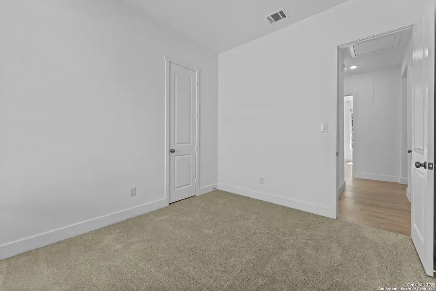 Spacious, unfurnished interior of a new home in , New Braunfels (Image 7). Spacious, unfurnished interior of a new home in , New Braunfels (Image 7).