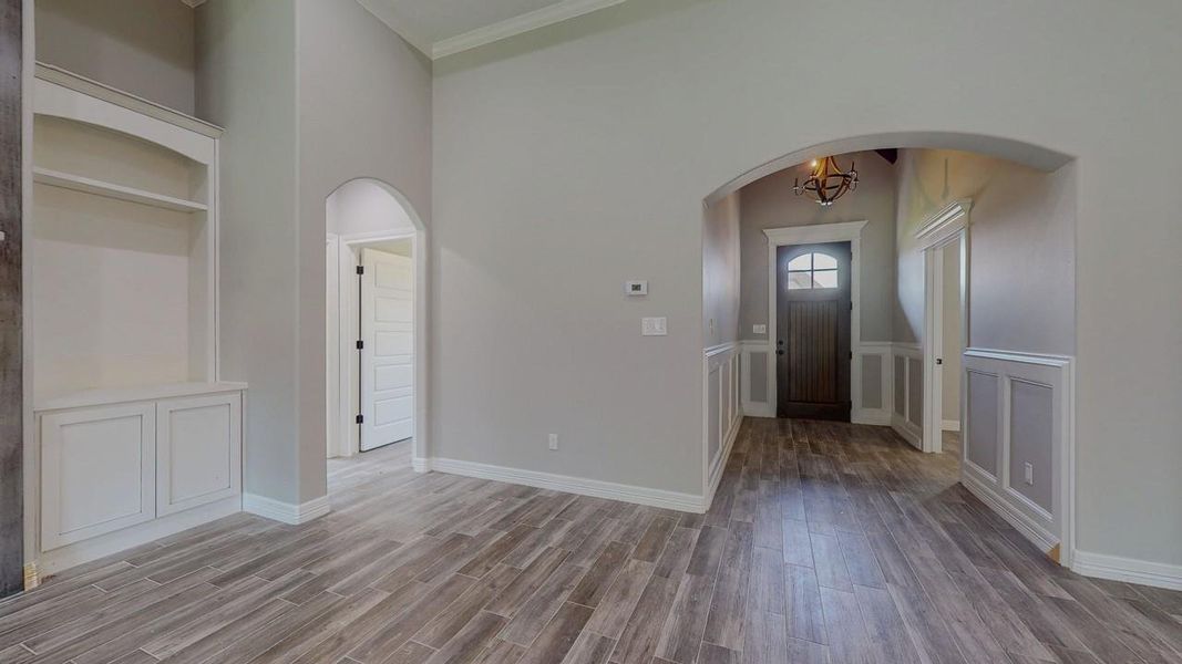Spacious, unfurnished interior of a new home in , Beaumont (Image 20).
