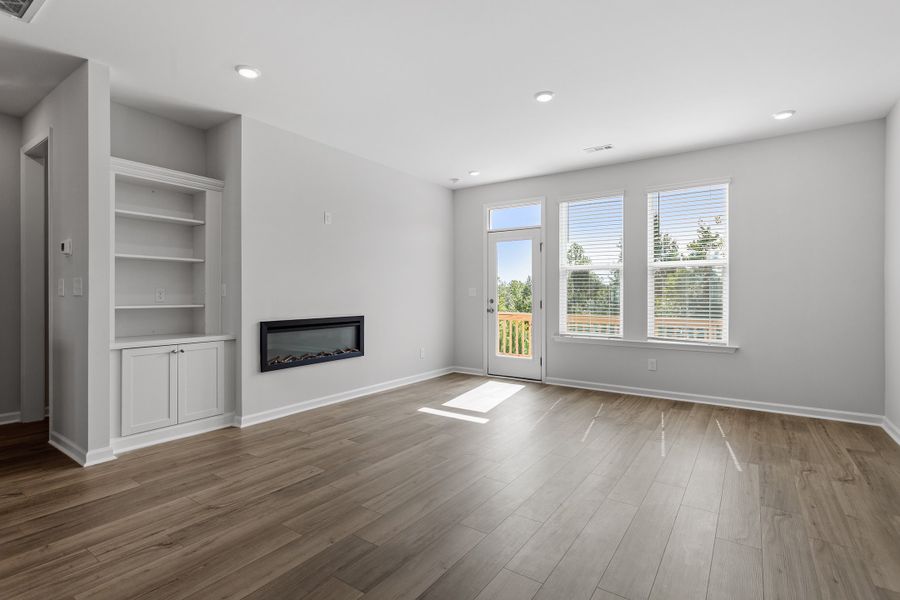 Spacious, unfurnished interior of a new home in Renaissance at White Oak, Garner (Image 19). Spacious, unfurnished interior of a new home in Renaissance at White Oak, Garner (Image 19).
