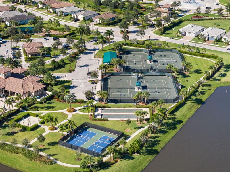 Image 25 of a home in Veranda Gardens.