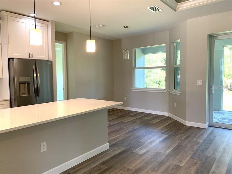 Spacious, unfurnished interior of a new home in , Port Charlotte (Image 12).