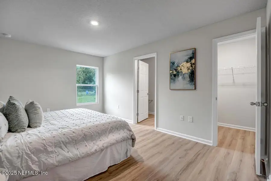 Furnished interior view inside a new home in , Jacksonville (Image 4).