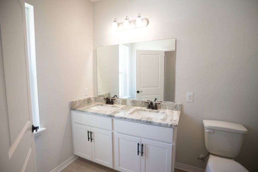 Representative furnished interior of a home built from the Carlisle by Maronda Homes in Seminole Bend, Pensacola (Image 7). Representative furnished interior of a home built from the Carlisle by Maronda Homes in Seminole Bend, Pensacola (Image 7).