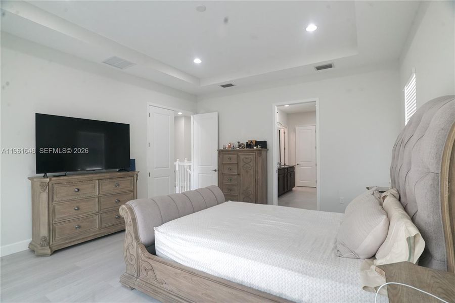 Furnished interior view inside a new home in , Westlake (Image 35).