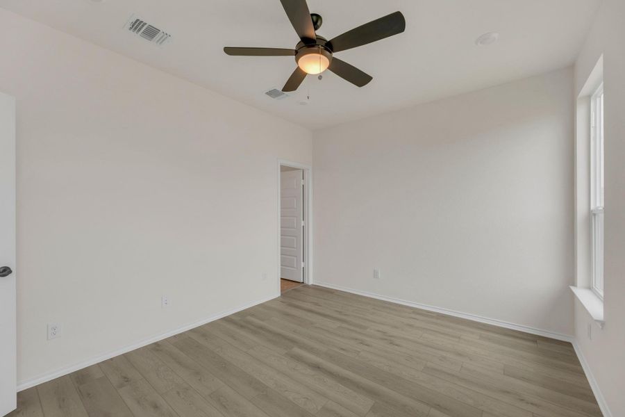 Spacious, unfurnished interior of a new home in Salerno - Heritage Collection, Round Rock (Image 15). Spacious, unfurnished interior of a new home in Salerno - Heritage Collection, Round Rock (Image 15).