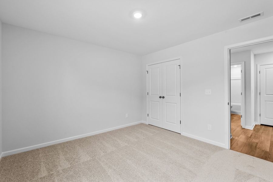 Spacious, unfurnished interior of a new home in Brooke Hill, Lewisville (Image 39). Spacious, unfurnished interior of a new home in Brooke Hill, Lewisville (Image 39).