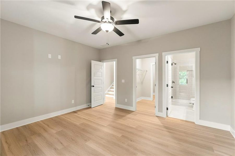 Spacious, unfurnished interior of a new home in , Jasper (Image 45).